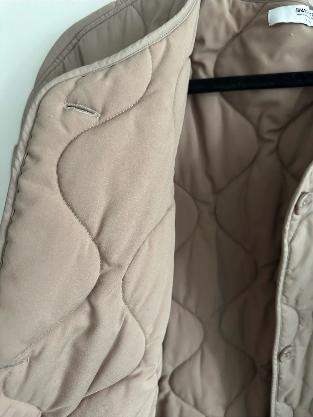 Quilted Button-Front Women's Jacket in Taupe - Picture 5 of 6